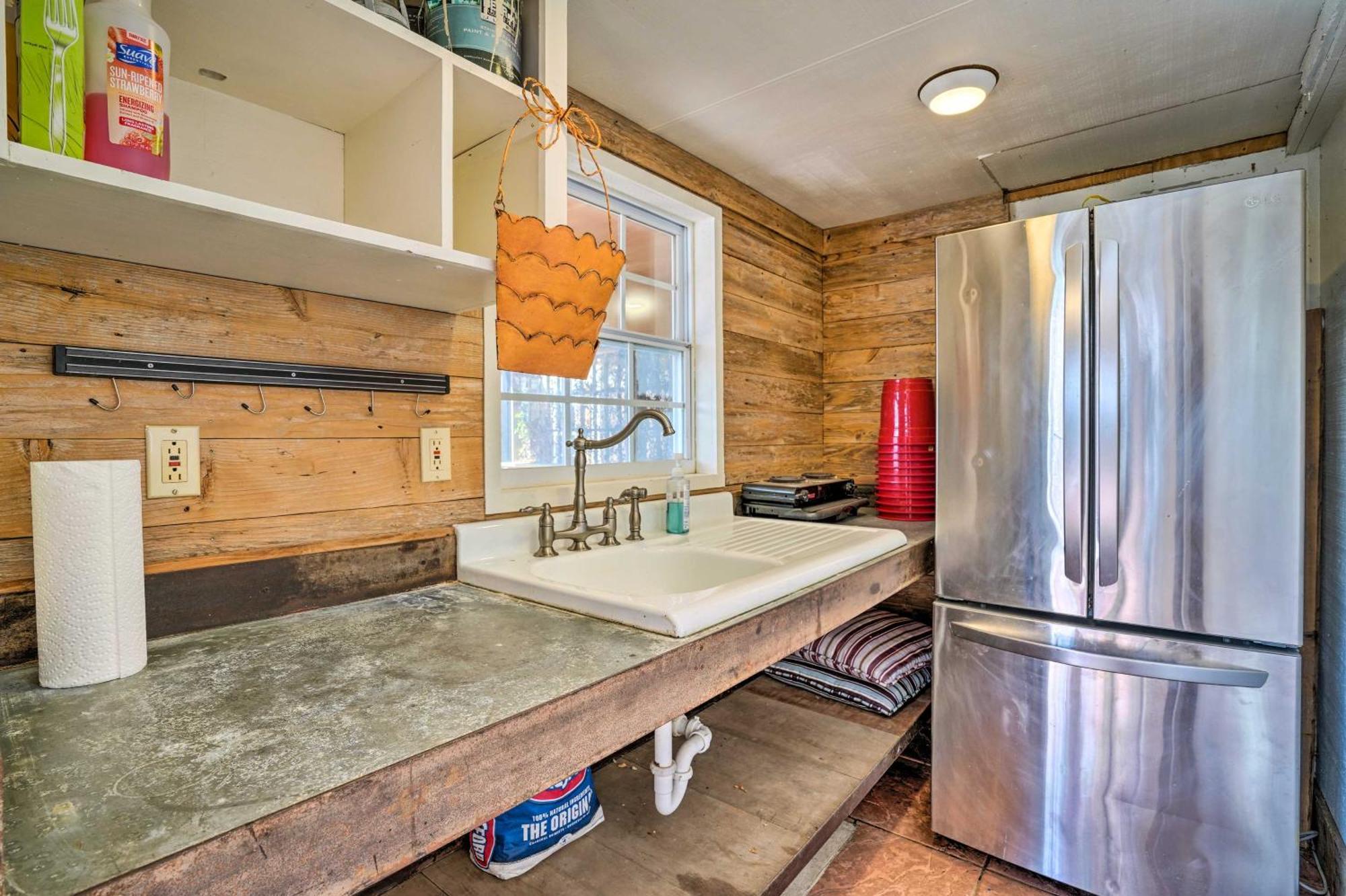 Waterfront Guadalupe River Lodge Home With Dock! Seguin Exterior foto